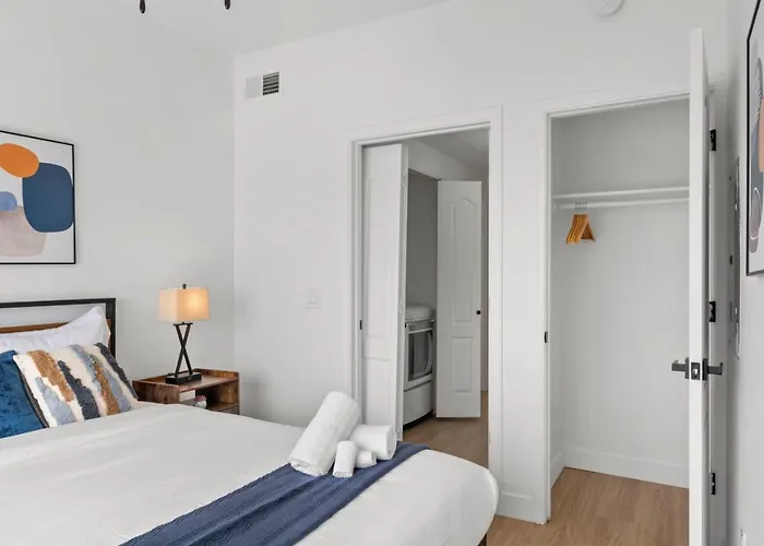 Apartment Cozysuites At *