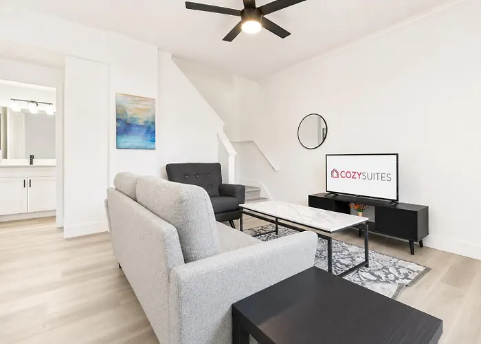 Cozysuites At Chandler