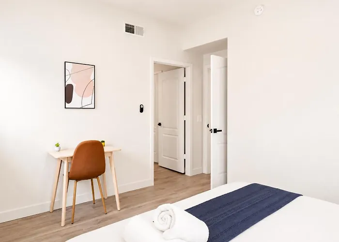 Cozysuites At *