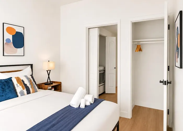 Cozysuites At *