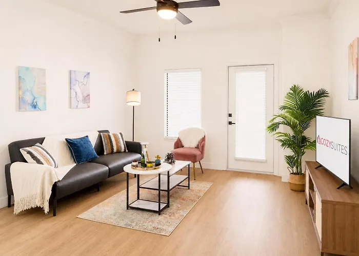 Cozysuites At * Chandler